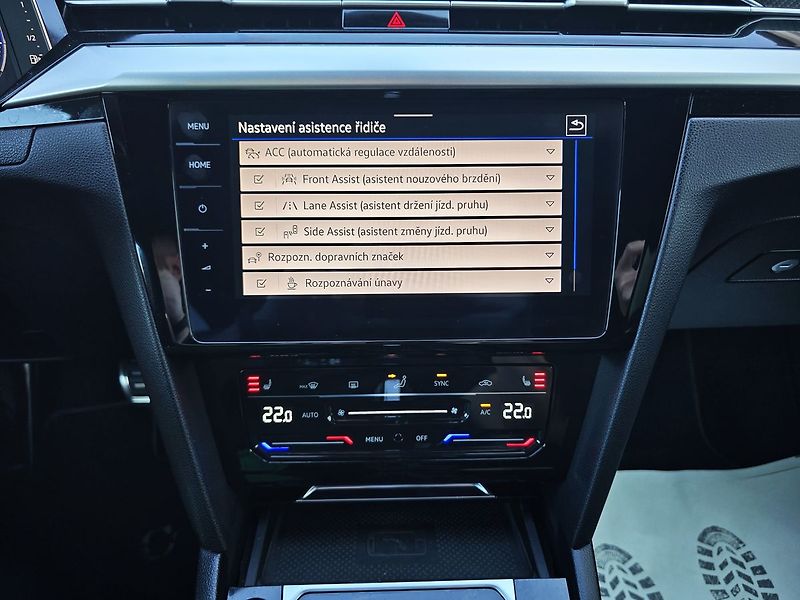 Volkswagen Arteon FL. R-LINE 147kW 4x4 DSG KŮŽE - fotka 16 z 49