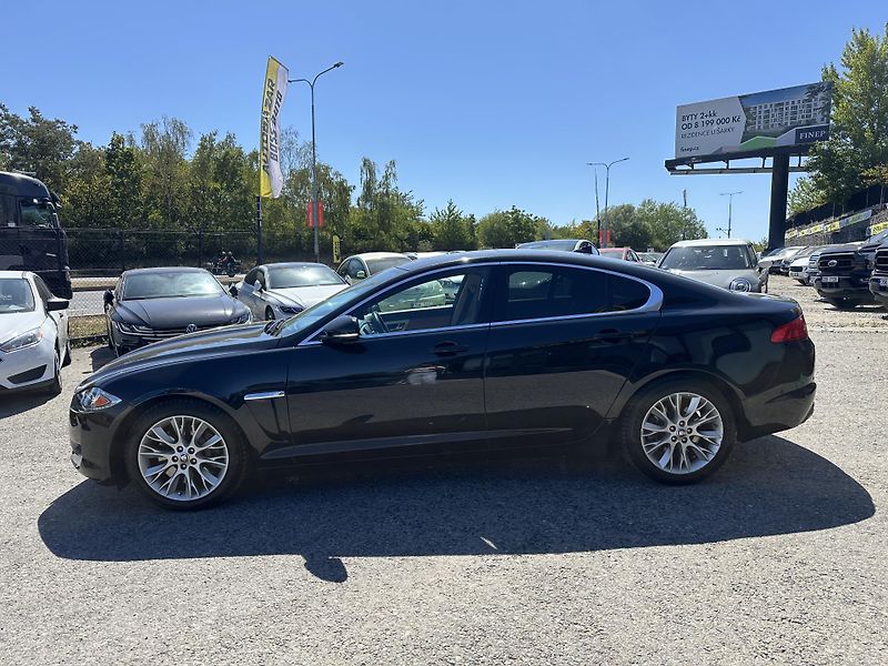 Jaguar XF (2012) Jaguar XF 2012 - fotka 4 z 17