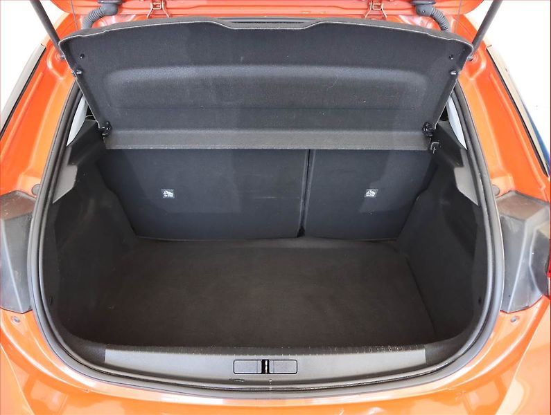Opel Corsa (2020) 1.2 Turbo, Serv.kniha - fotka 14 z 17