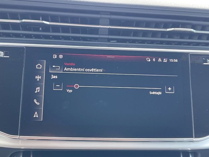 Audi Q8 (2023) 50 TDI 210 kW Quattro S-Line T - fotka 19 z 35
