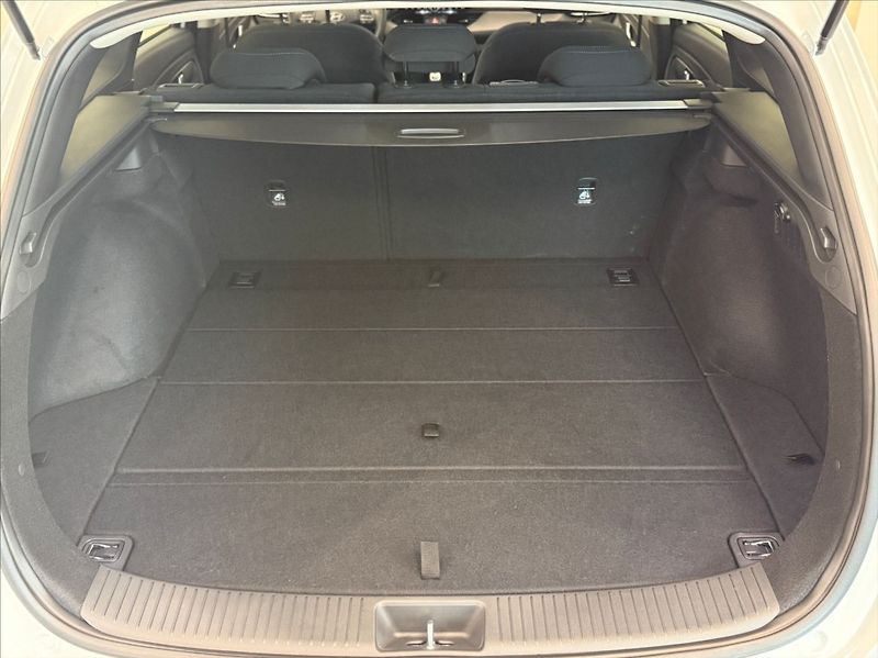 Hyundai i30 1,5 TGDI SMART CLIMA 3390km - fotka 11 z 18