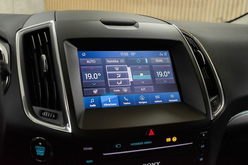 Ford S-MAX 2.5 HYBRID*TAŽNÉ*DPH*ČR 1.MAJ* - fotka 28 z 41