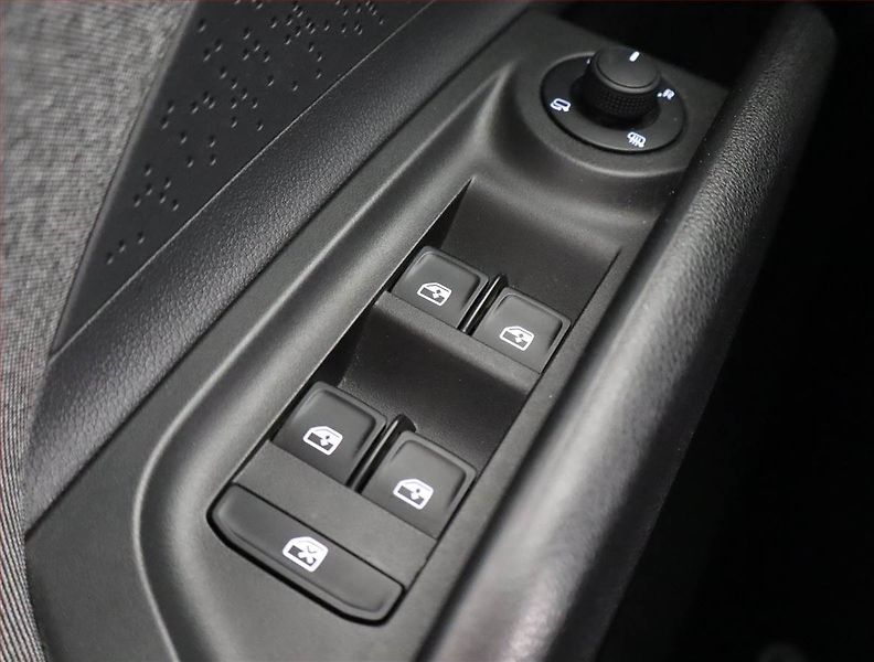 Škoda Enyaq (2021) 60 (62 kWh), SoH 91% - fotka 15 z 27