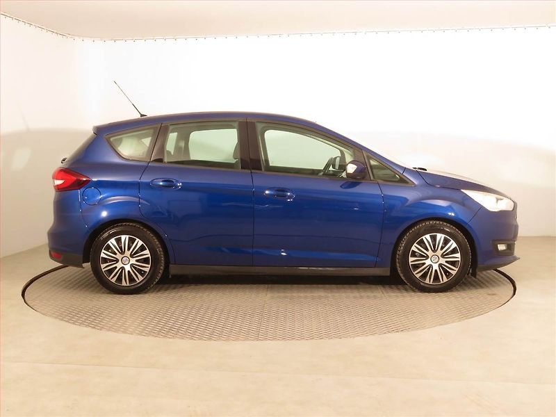 Ford C-MAX (2016) 1.0 EcoBoost, Tempomat - fotka 6 z 14
