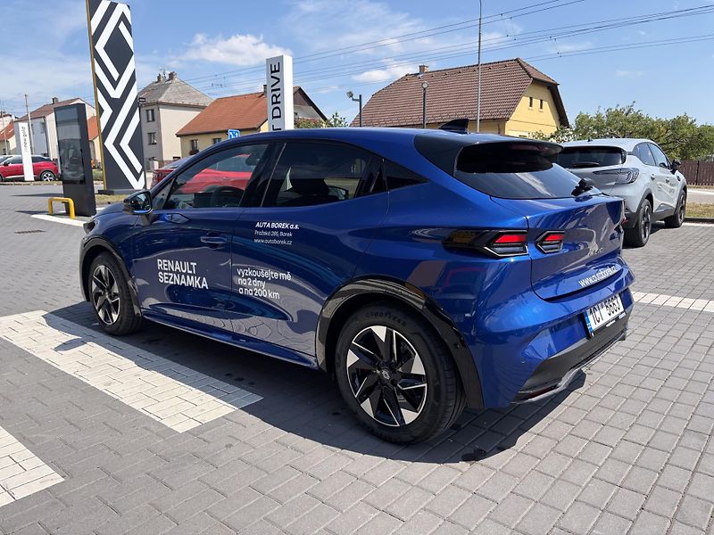 Renault Clio Techno full hybrid 160 - fotka 5 z 8