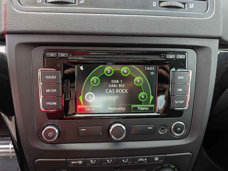 Škoda Yeti (2014) 2.0TDi 4x4, 1.maj, AT, navi - fotka 11 z 16