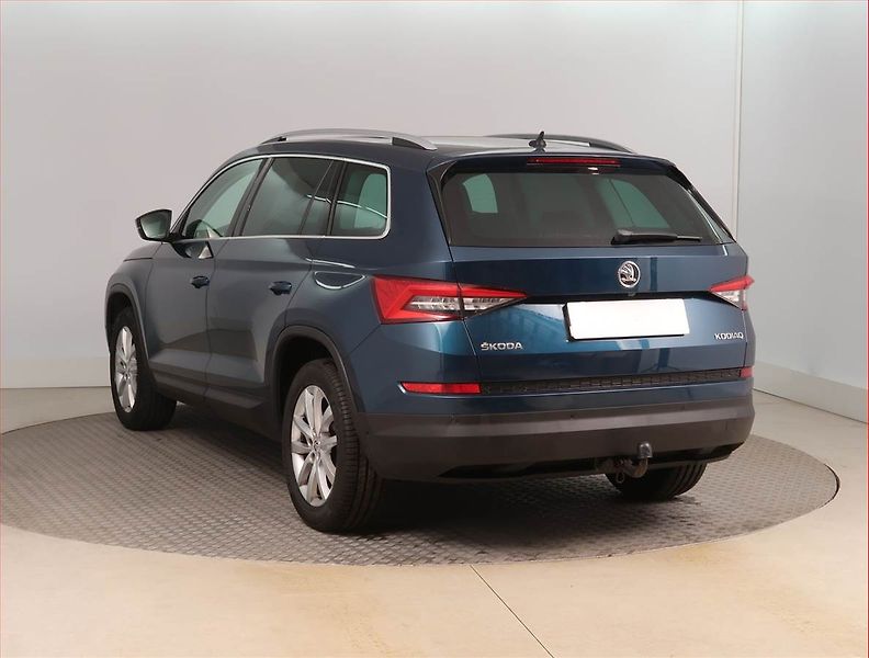 Škoda Kodiaq (2017) Style Plus 1.4 TSI, Navi - fotka 4 z 16