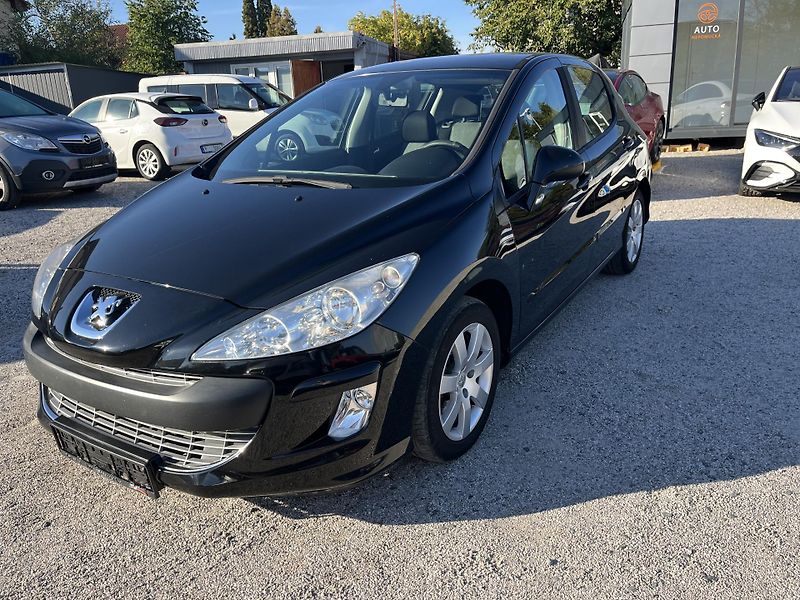 Peugeot 308 (2008) 1.6HDi 80 Kw, 116 000 km! - fotka 3 z 16