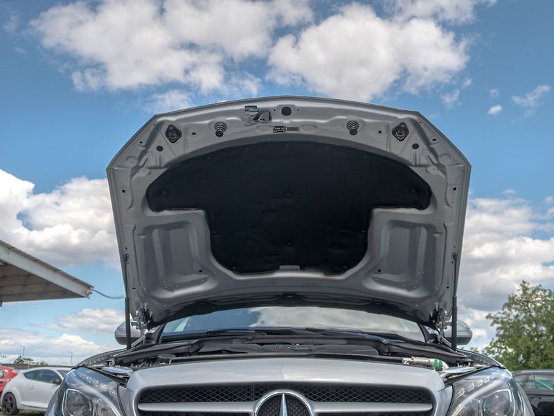 Mercedes-Benz Třídy C (2019) 220CDI LED – NAVIGACE - fotka 52 z 58