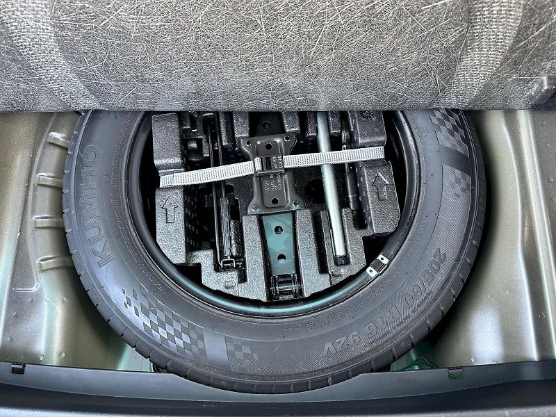 Škoda Octavia (2022) Combi 2.0 TDI 110kW DSG Style - fotka 32 z 35