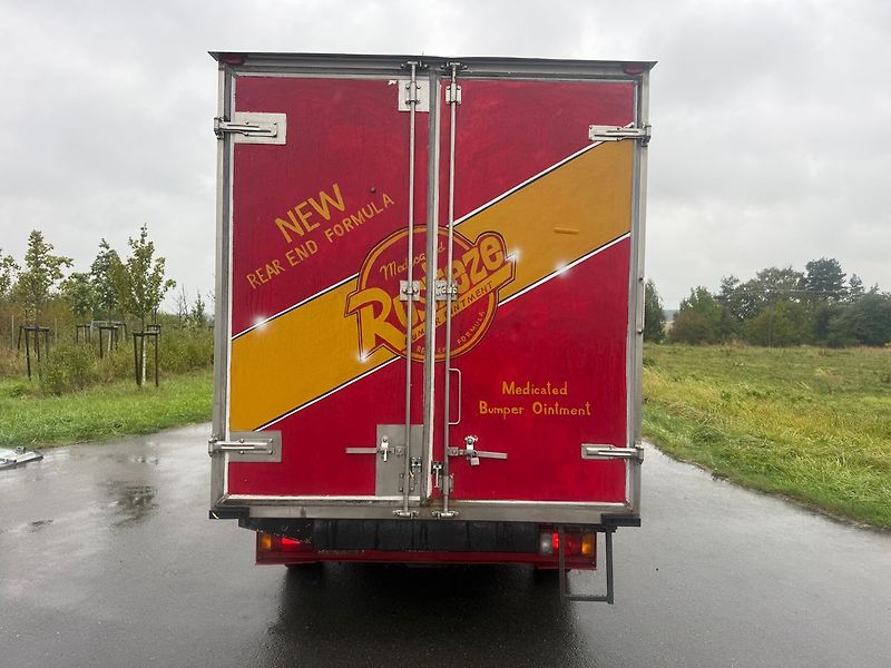 Renault Master 2,5 74 KW IZOTHERM OBYTNÝ SPEC - fotka 4 z 31