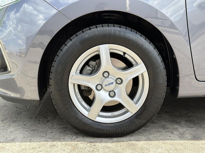 Hyundai i10 1.0i AUTOMAT 67PS KLIMA AC Blu - fotka 8 z 32