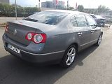 Volkswagen Passat 2,0FSi - náhled 3