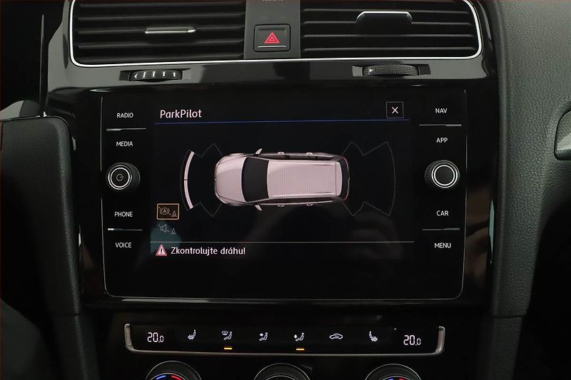 Volkswagen Golf (2018) Highline 2.0 TDI, Automat - fotka 14 z 21