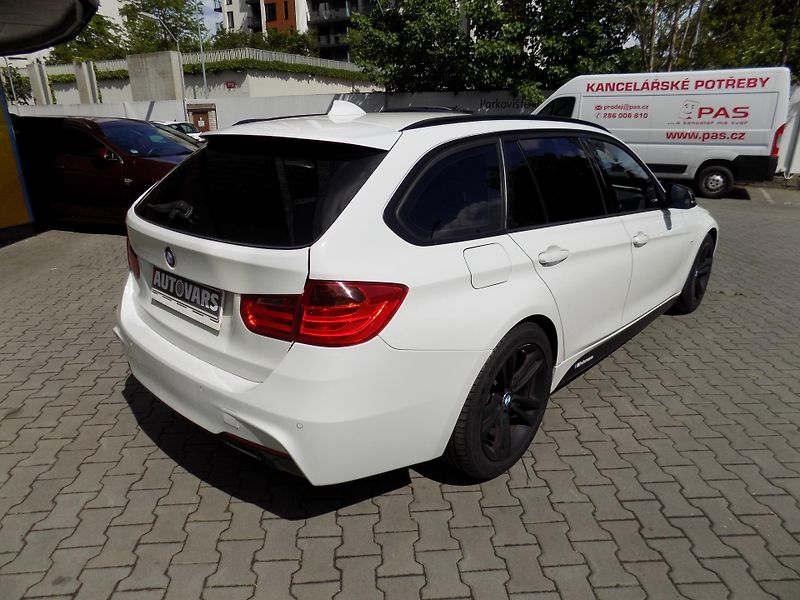 BMW Řada 3 (2014) 320 D 135 KW - fotka 7 z 13