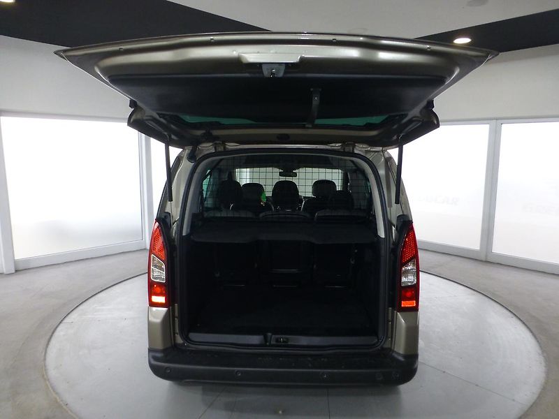 Citroën Berlingo (2018) 1,6i-88KW*KAMERA*ALU**PŮVOD ČR - fotka 20 z 22