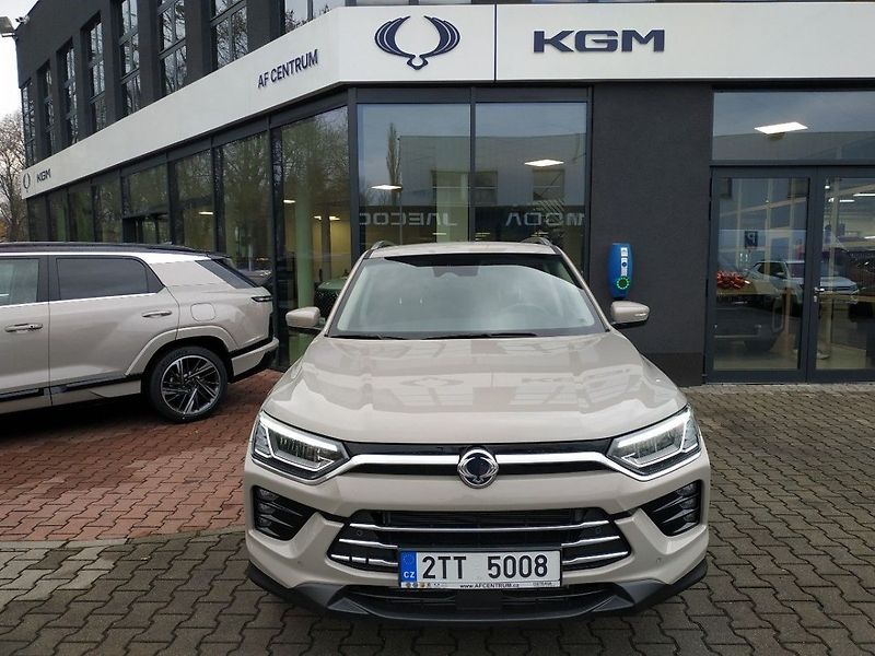 SsangYong Korando 1.5T, Style+2WD, AT, SKLADEM - fotka 2 z 23