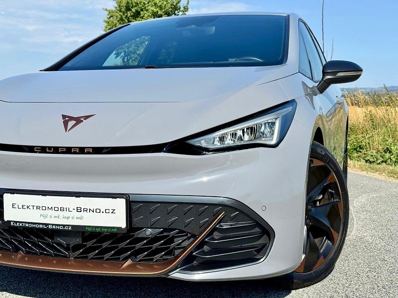Cupra Born (2022) 58kWh, SOH 86%,KEYLESS - fotka 18 z 19