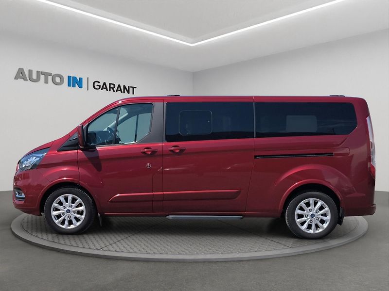 Ford Tourneo Custom (2019) L2 TITANIUM 2.0 EcoBlue 136kW, - fotka 8 z 26