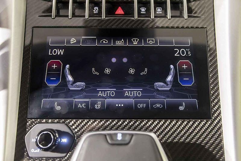 Lamborghini Urus.