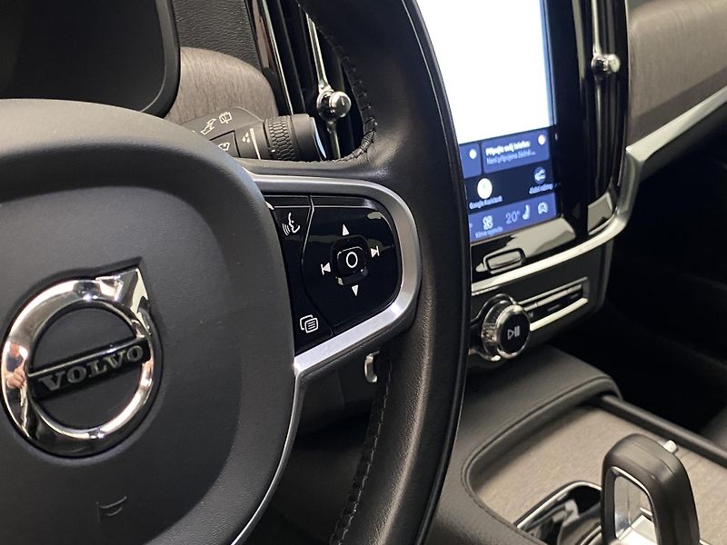 Volvo V90 CC B4 AWD PLUS AUT - fotka 21 z 56