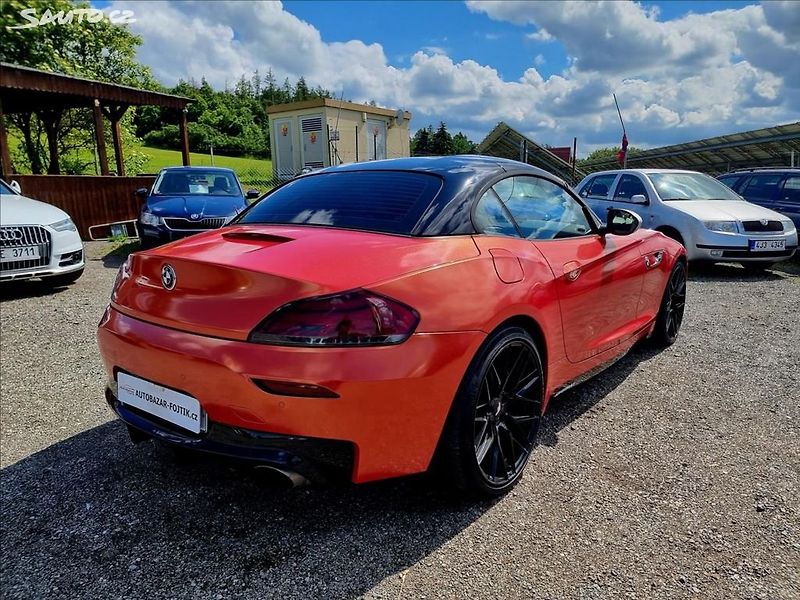 BMW Z4 (2012) 3,5 is,sDrive 250KW,lad - fotka 7 z 20