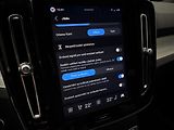 Volvo XC40 B3 DARK PLUS CZ REZERVACE - náhled 37