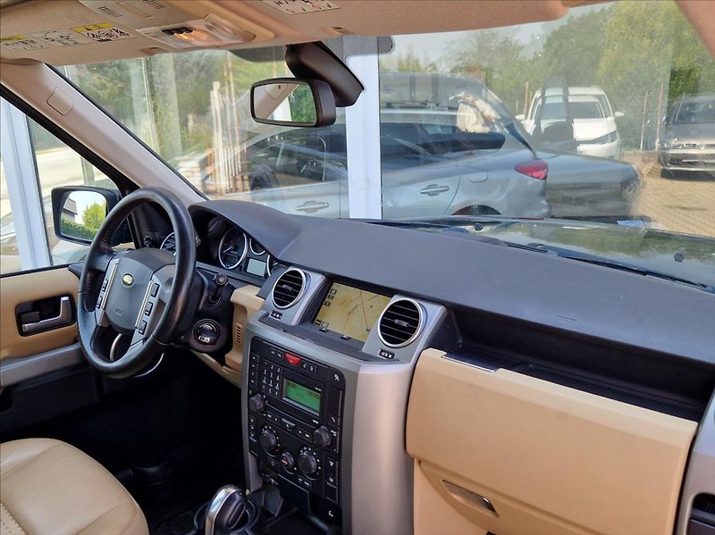 Land Rover Discovery 2,7 TDI 140kW TAŽNÉ HARMANKARD - fotka 17 z 35