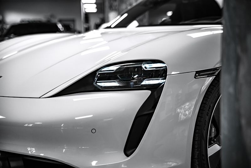 Porsche Taycan Turbo S PCCB/PDCC/PDLS+/PTV/BU - fotka 13 z 30