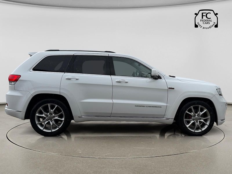 Jeep Grand Cherokee 3,0L V6 Diesel 250k Summit 4 - fotka 6 z 30
