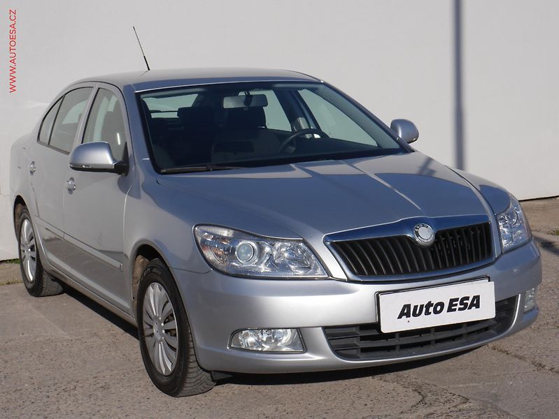 Škoda Octavia (2010) 1.4 TSI, Ambiente - fotografie inzerátu