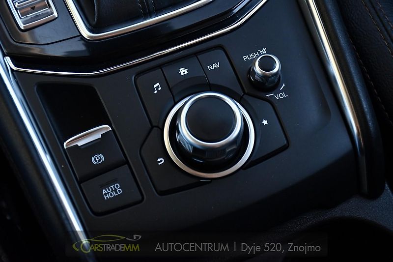 Mazda CX-5 2.5i G194 AWD REVOLUTION TAŽNÉ - fotka 38 z 57