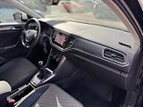 Volkswagen T-Roc (2019) IQ. DRIVE 1,5 TSI 110 KW - náhled 31
