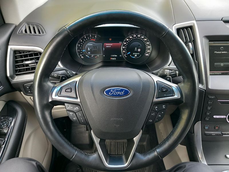 Ford Edge (2017) 2,0TDCi ČR MAX.VÝBAVA WEBASTO - fotka 27 z 48