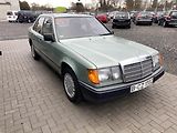 Mercedes-Benz 124 2.0i - 1xMaj - 40 000km - TOP - náhled 4