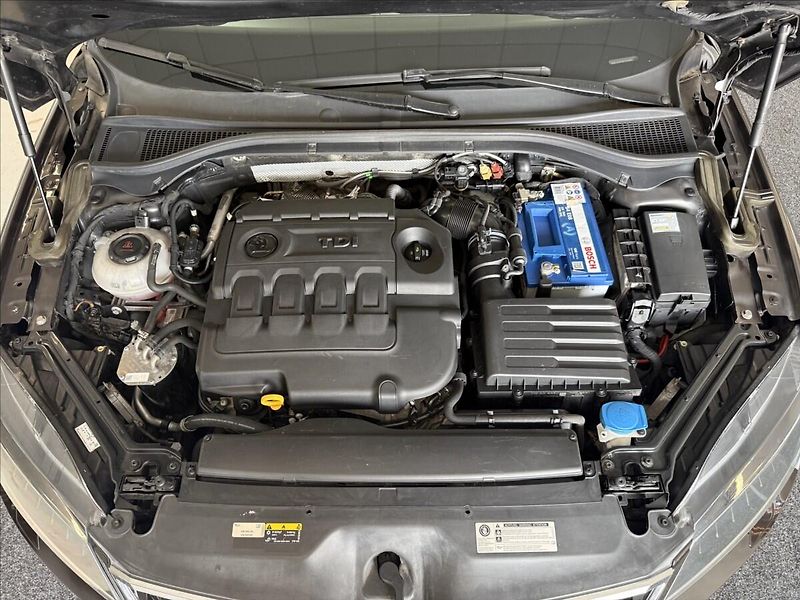 Škoda Superb 2,0 TDI 4x4 nové rozvody - fotka 24 z 30