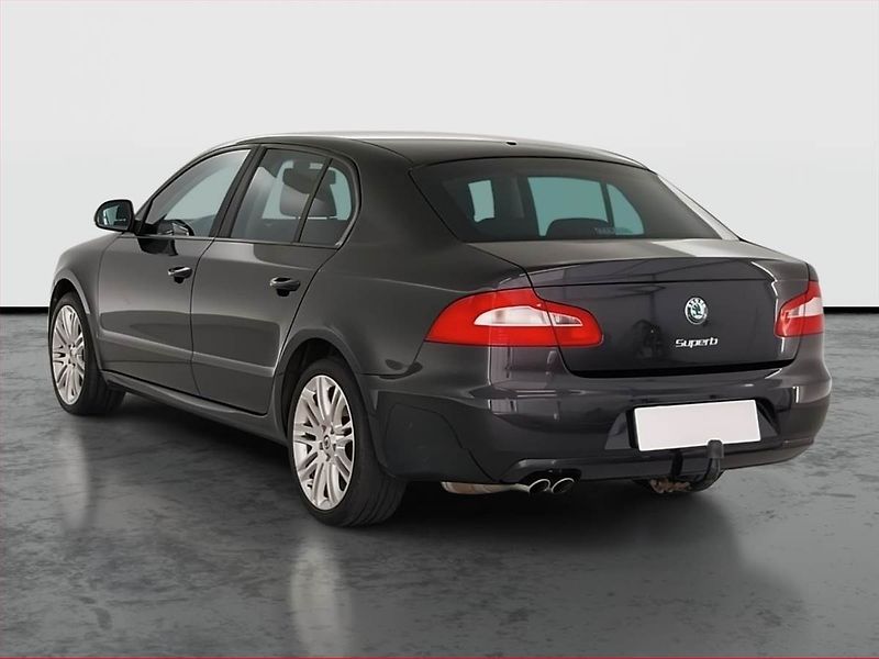 Škoda Superb (2012) 1.8 TSI, Serv.kniha, Xenony - fotka 4 z 16