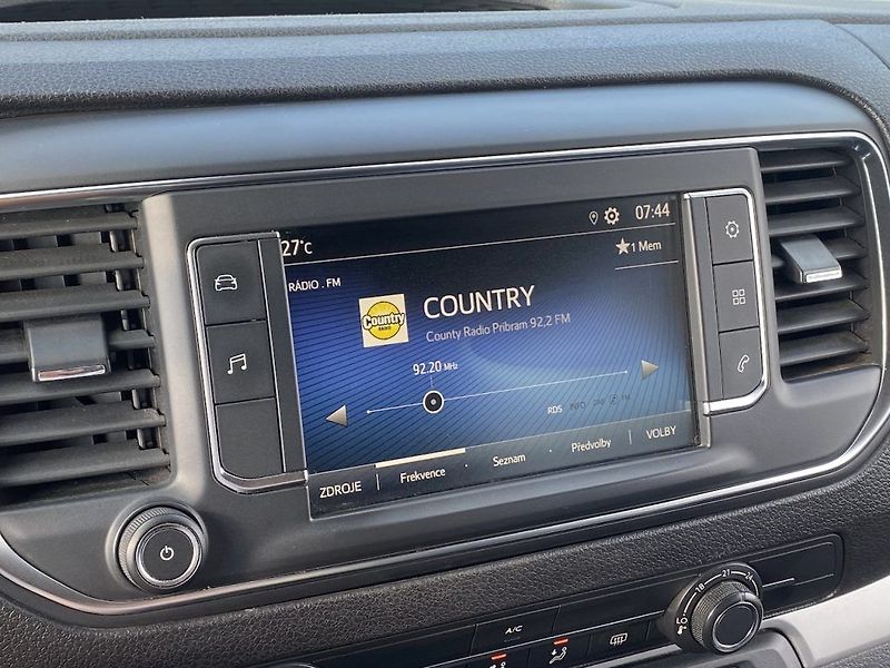 Toyota ProAce Verso 2.0D, ČR, Shuttle L1, tažné - fotka 18 z 28