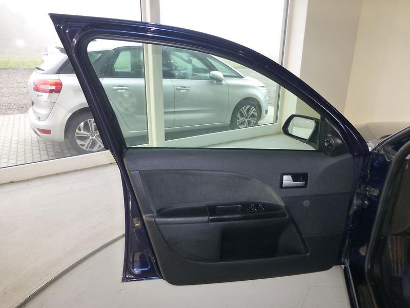 Ford Mondeo (2006) 2,2TDCI-114KW**VYHŘ.SED**ALU - fotka 9 z 24