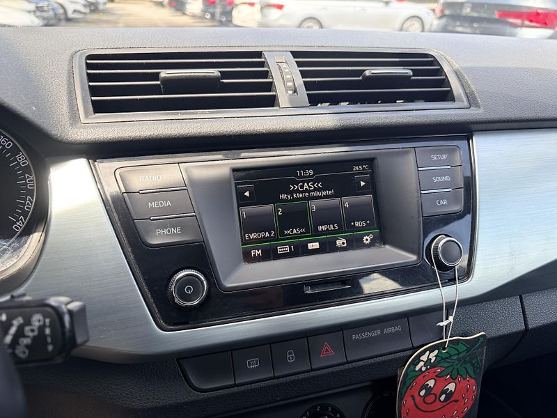 Škoda Fabia 1.4TDI - fotka 12 z 27
