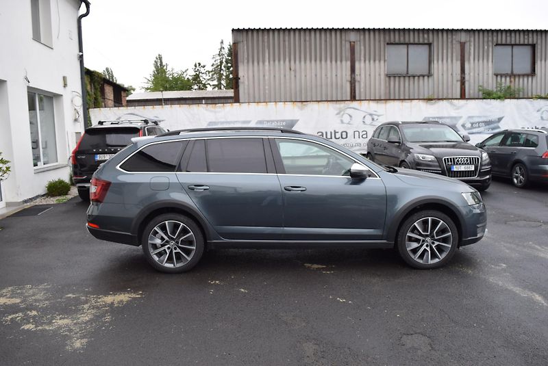 Škoda Octavia (2020) 2.0TDI 135kw SCOUT DSG 4x4 TAŽ - fotka 6 z 50