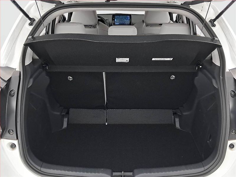 Toyota Yaris (2023) 1.5 VVT-i - fotka 14 z 19