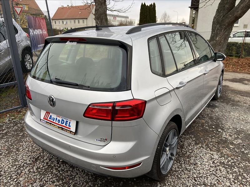 Volkswagen Golf Sportsvan 1,6 TDi 81kW  Serviska,Navigac - fotka 7 z 46