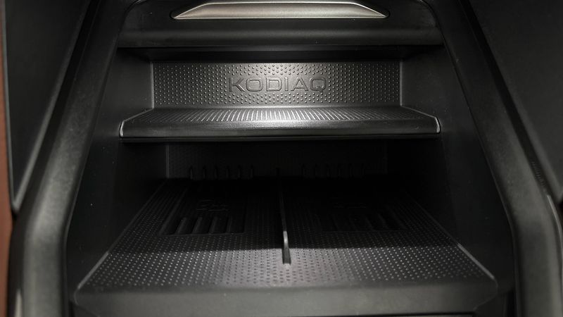 Škoda Kodiaq 2.0 TDI DSG 4x4 Exclusive Sele - fotka 27 z 34
