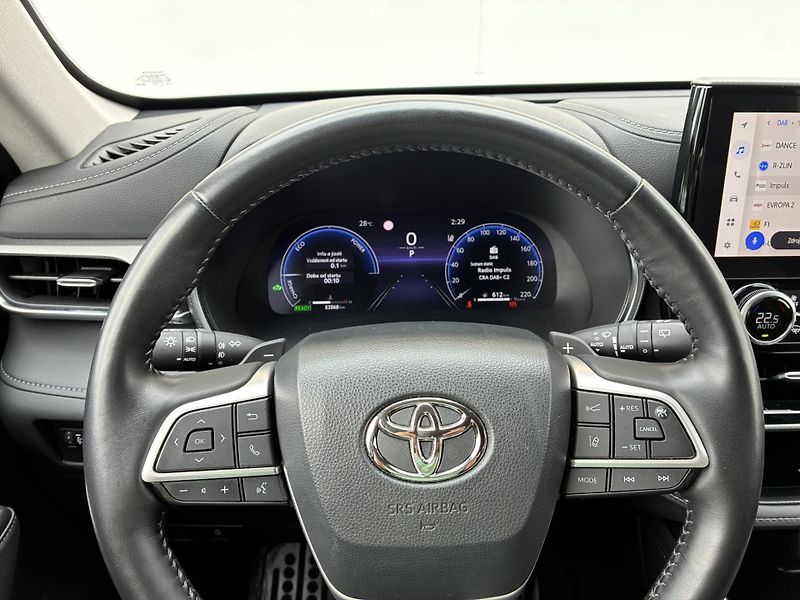 Toyota Highlander 2.5 HSD e-CVT AWD Executive Sk - fotka 16 z 27