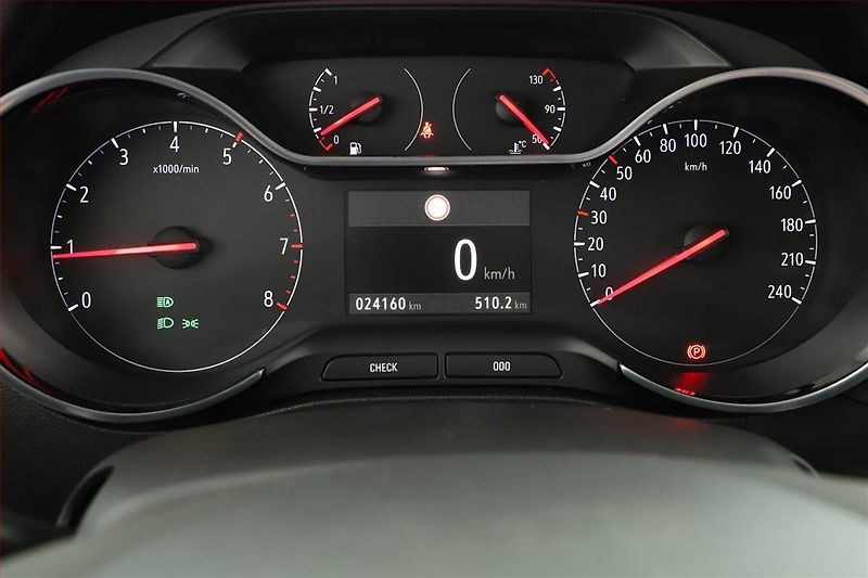 Opel Crossland X (2021) 1.2 Turbo, ČR,1.maj - fotka 8 z 18