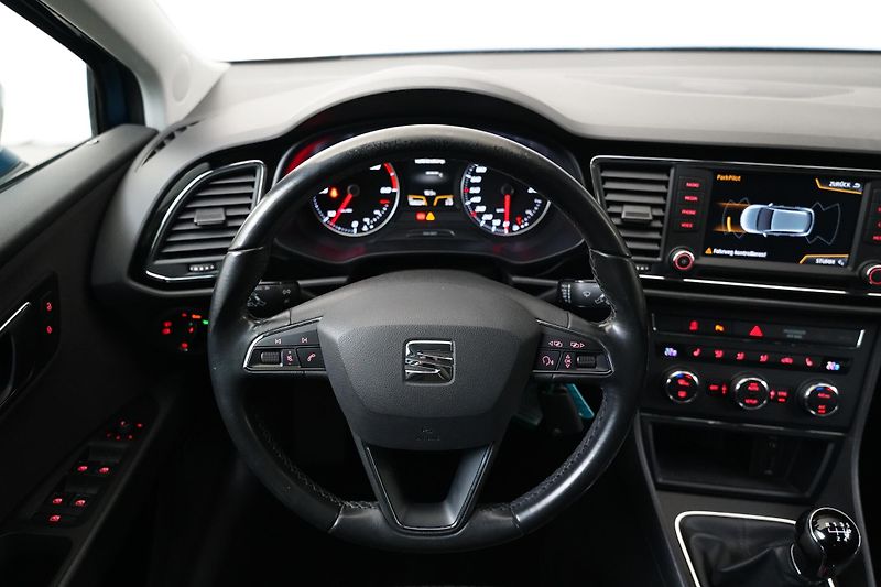 Seat Leon - fotka 13 z 27