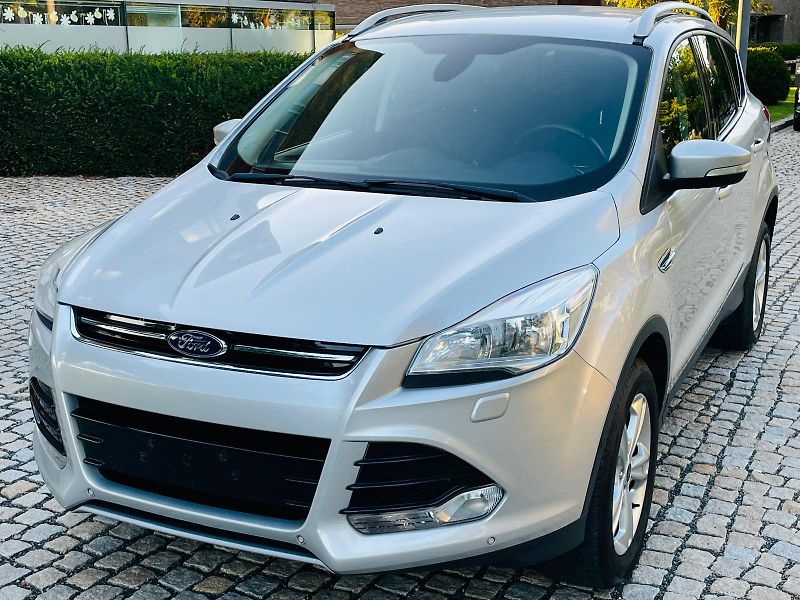 Ford Kuga 2.0TDCi MANUÁL TAŽNÉ SERVISKA - fotka 3 z 51