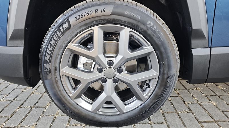 Jeep Compass (2026) First Edition  hybrid 145PS AT - fotka 16 z 49