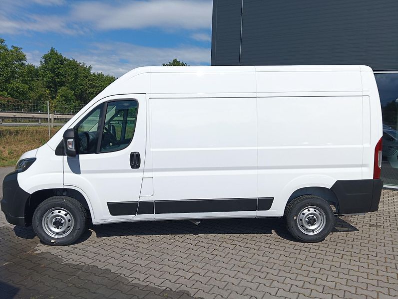 Peugeot Boxer (2026) Furgon L2H2 3500 140k  MAN6 - fotka 4 z 21